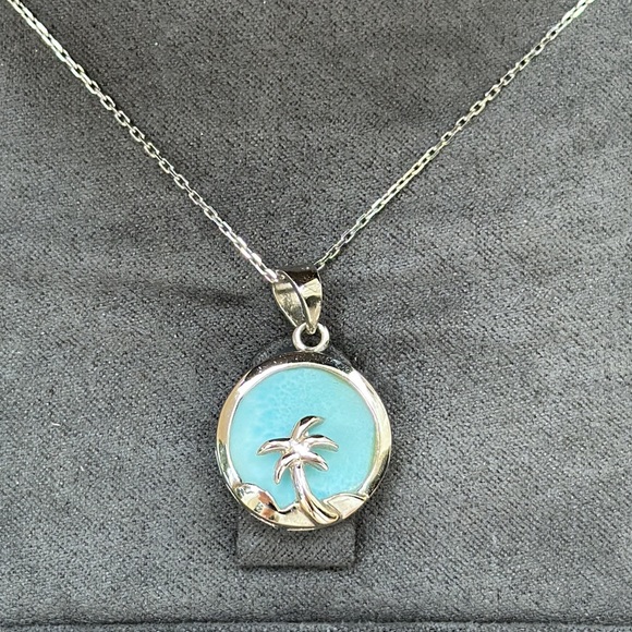 Diamonds International Palm Tree Necklace New In Box - Picture 2 of 6